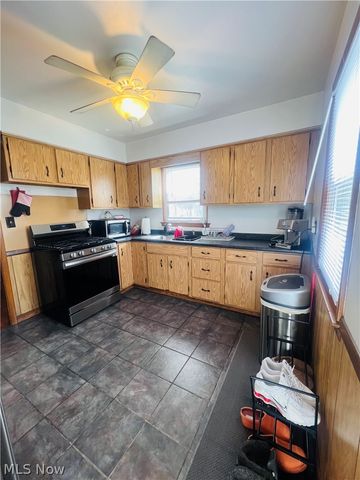 21300 Wilmore Avenue, Euclid, OH 44123