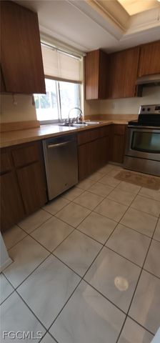 4618 SW 7th AVE, Cape Coral, FL 33914