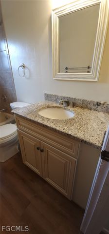 4618 SW 7th AVE, Cape Coral, FL 33914