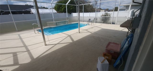 4618 SW 7th AVE, Cape Coral, FL 33914