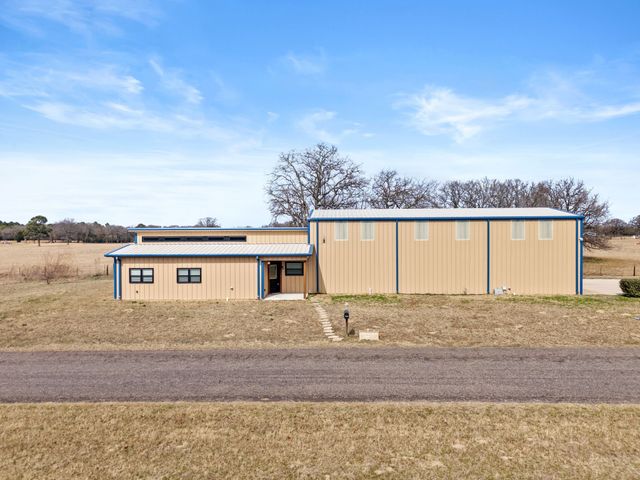 2800 CR 2330, Mineola, TX 75773