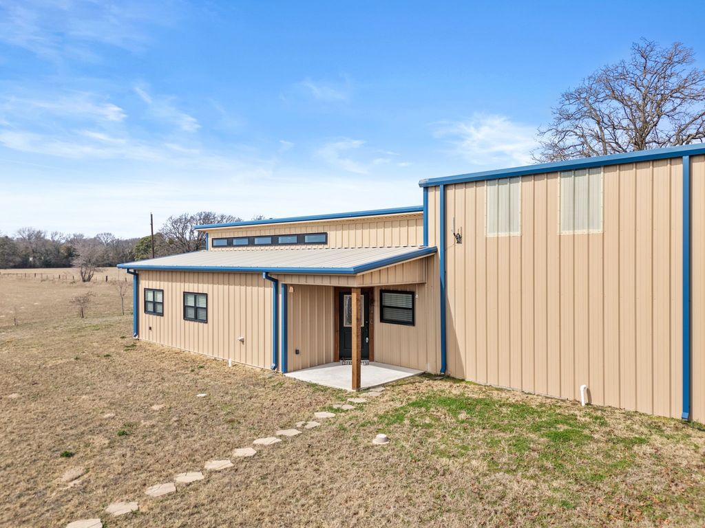 2800 CR 2330, Mineola, TX 75773