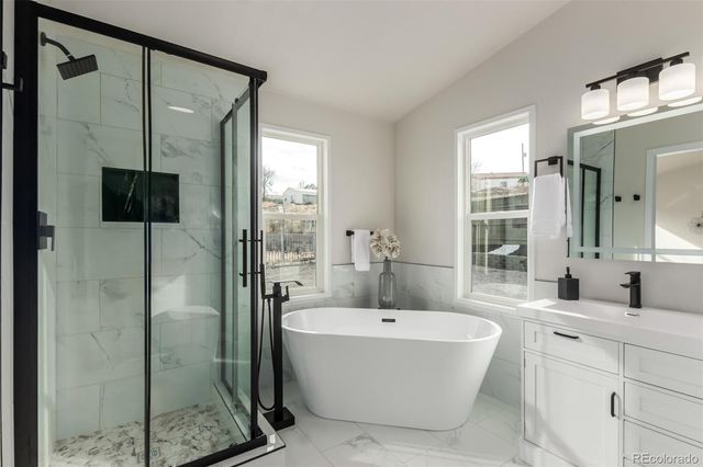 3245 S Bryant Street, Englewood, CO 80110