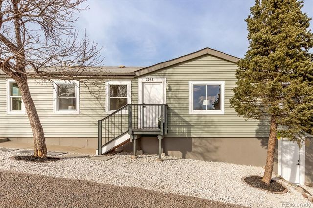 3245 S Bryant Street, Englewood, CO 80110