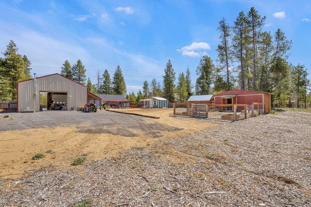 55371 Gross Drive, Bend, OR 97707