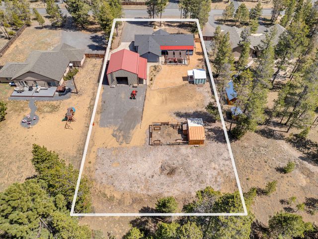55371 Gross Drive, Bend, OR 97707