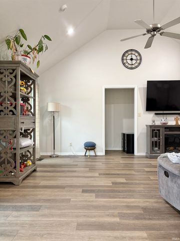 8128 Obrian Boulevard, Newburgh, IN 47630