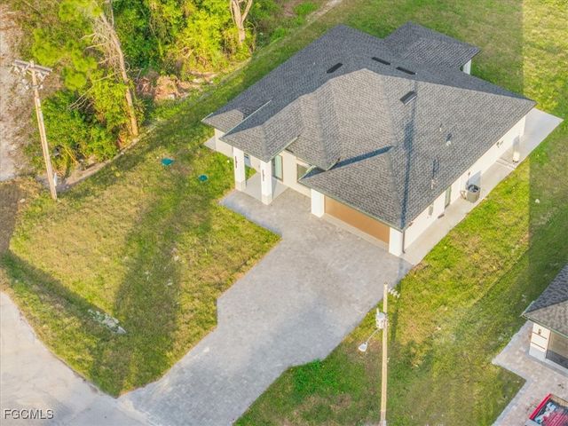 541 Chalet AVE S, Lehigh Acres, FL 33974