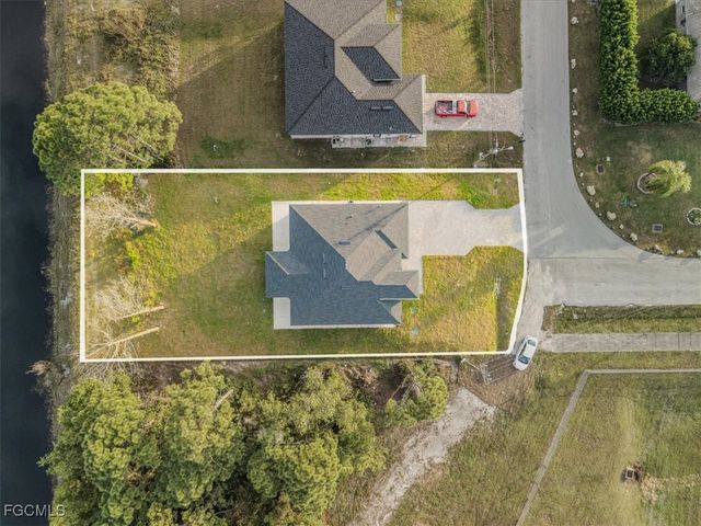 541 Chalet AVE S, Lehigh Acres, FL 33974