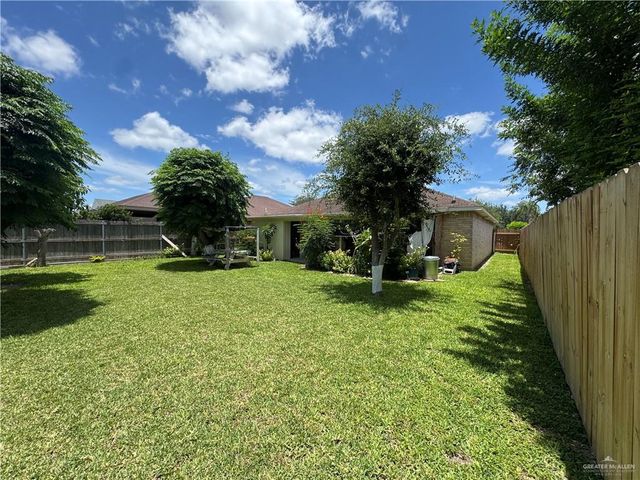 1006 San Pedro Street, Pharr, TX 78577