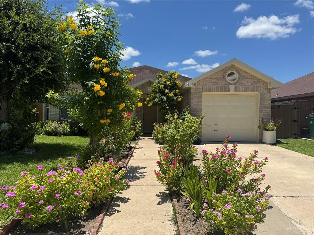 1006 San Pedro Street, Pharr, TX 78577