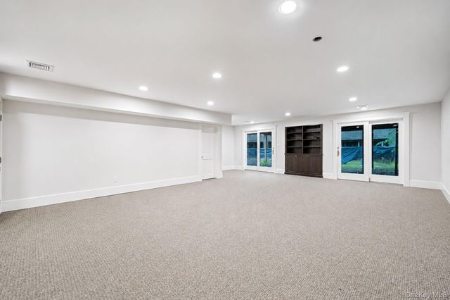 298 Vista Drive, Jericho, NY 11753