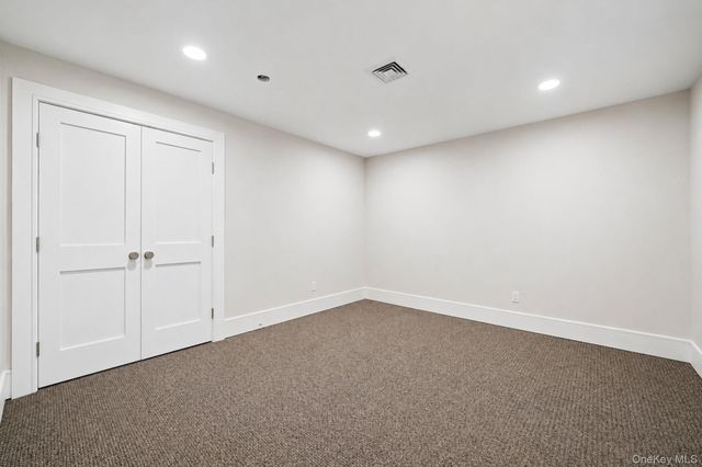 298 Vista Drive, Jericho, NY 11753