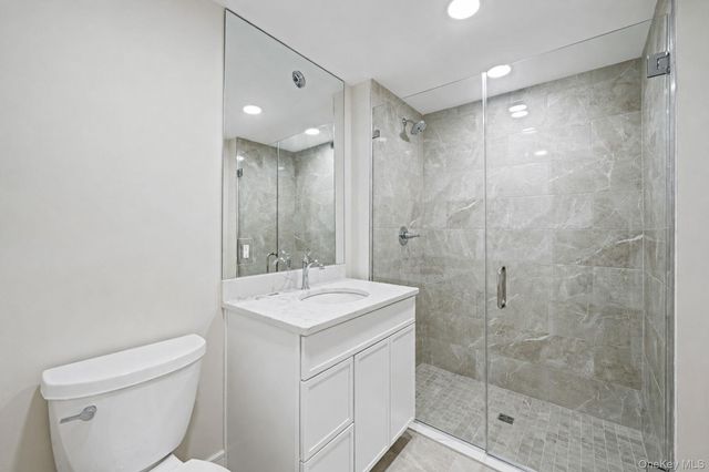 298 Vista Drive, Jericho, NY 11753