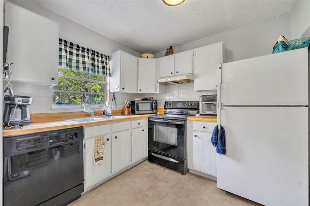 2816 TRAVELERS PALM DRIVE, Edgewater, FL 32141