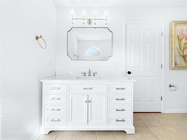 2926 W TYSON AVENUE, Tampa, FL 33611