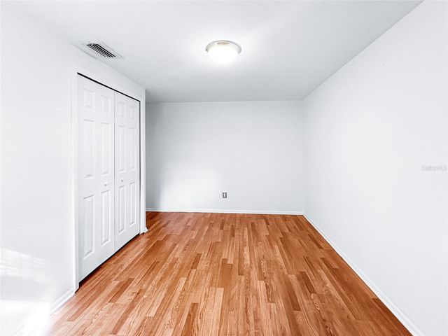 2926 W TYSON AVENUE, Tampa, FL 33611