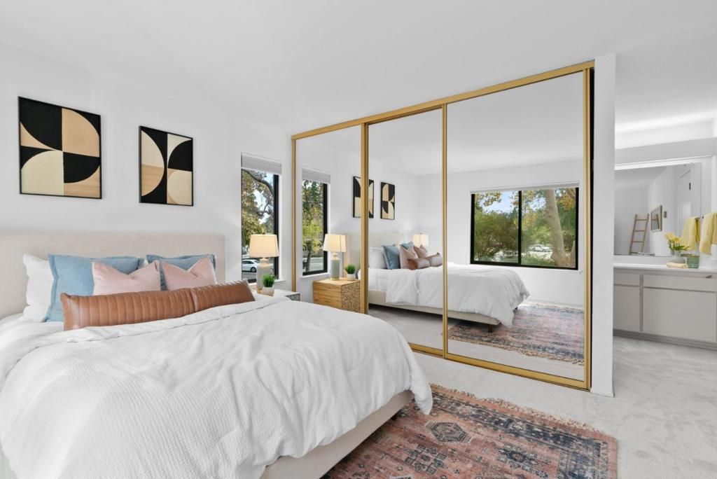 Image 15 of property listing at 905 W Middlefield Road 982, Mountain View, CA 94043