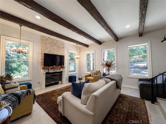 434 S Cumberland, Lake Arrowhead, CA 92352
