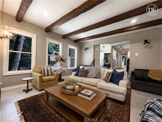 434 S Cumberland, Lake Arrowhead, CA 92352