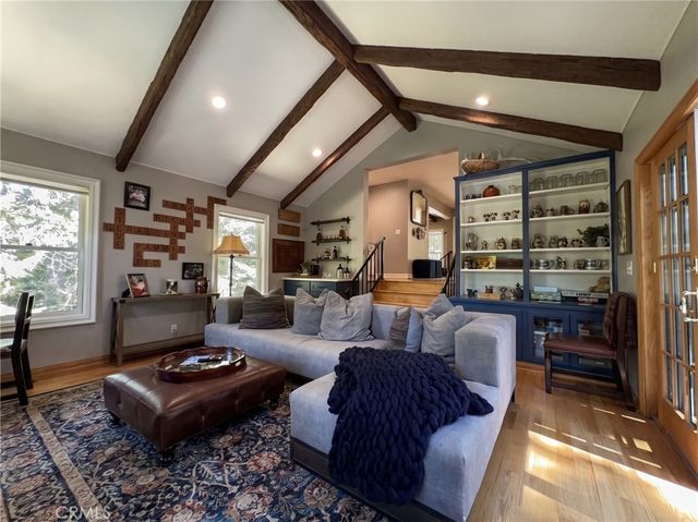 434 S Cumberland, Lake Arrowhead, CA 92352