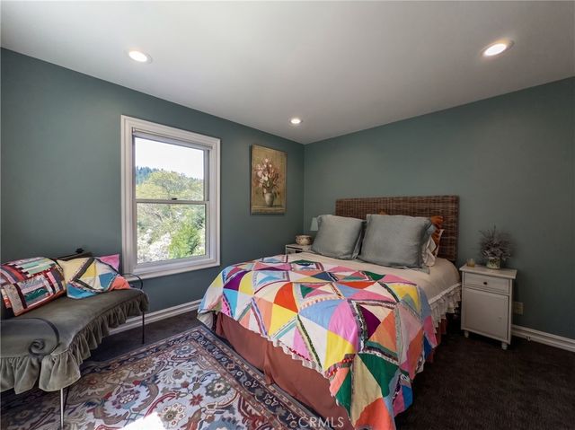 434 S Cumberland, Lake Arrowhead, CA 92352