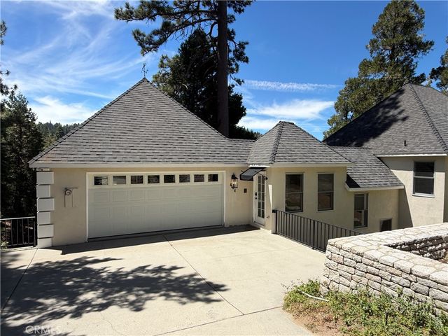 434 S Cumberland, Lake Arrowhead, CA 92352