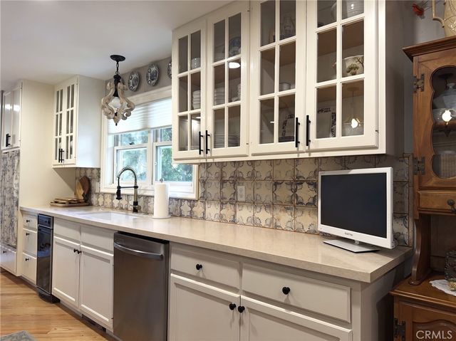 434 S Cumberland, Lake Arrowhead, CA 92352