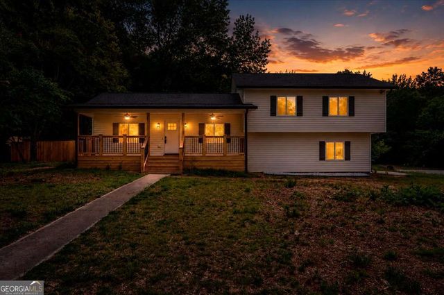 3460 Castille Drive, Snellville, GA 30039