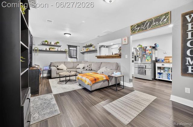 7715 Beech Daly Road, Taylor, MI 48180