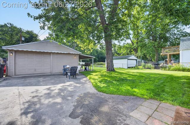 7715 Beech Daly Road, Taylor, MI 48180