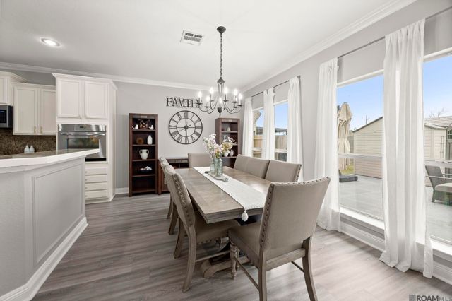 6093 Waterford Ln, Sorrento, LA 70778