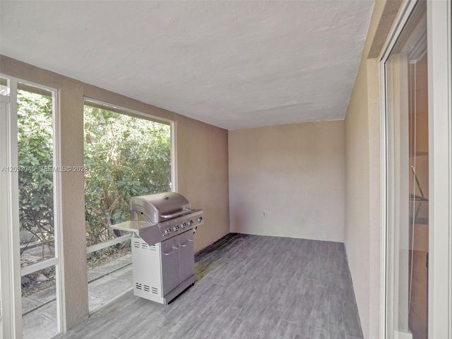 491 SE 23rd Ave 491, Pompano Beach, FL 33062