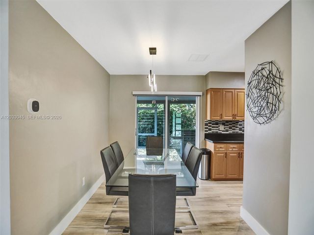 491 SE 23rd Ave 491, Pompano Beach, FL 33062