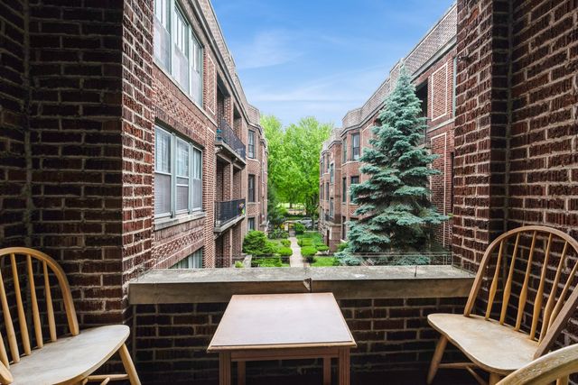 5456 S Kimbark Avenue 2W, Chicago, IL 60615