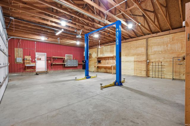 6800 S Walnut Street, Muncie, IN 47302