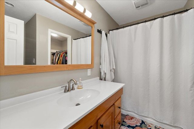 1254 LOON LANE, North Pole, AK 99705