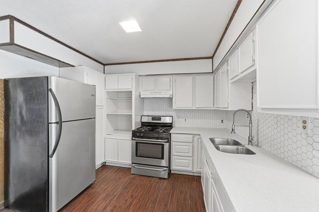 5326 Wenda Street, Houston, TX 77033