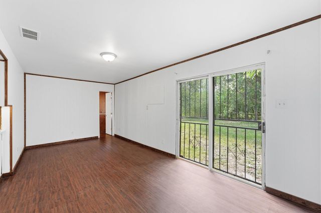 5326 Wenda Street, Houston, TX 77033