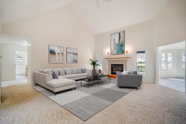 7601 Timbers Boulevard, Waterville, OH 43566