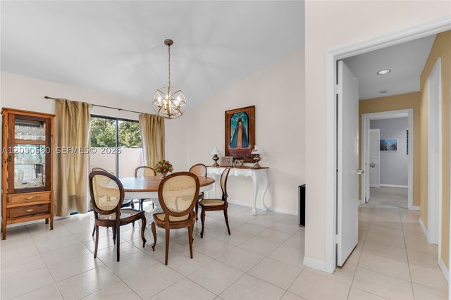 7915 SW 155th St, Palmetto Bay, FL 33157