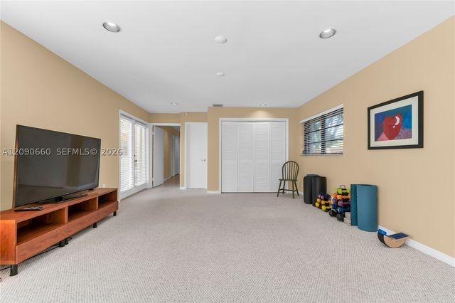 7915 SW 155th St, Palmetto Bay, FL 33157