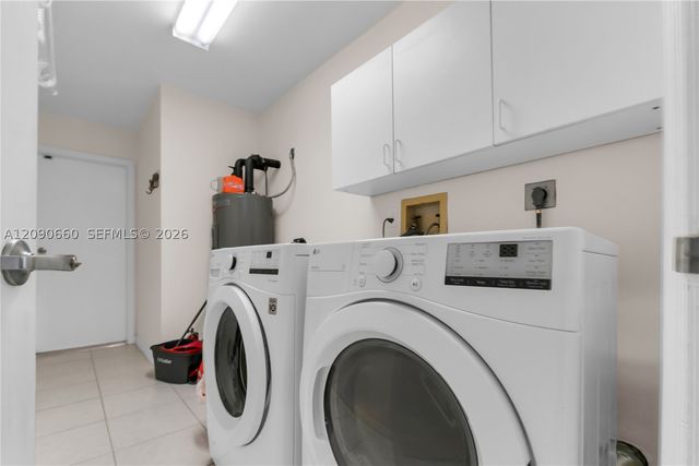 7915 SW 155th St, Palmetto Bay, FL 33157