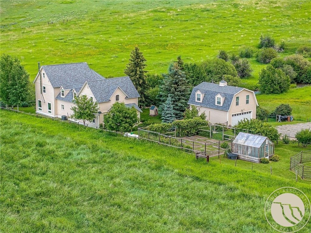 281 Taylor Hill Rd, Red Lodge, MT 59068