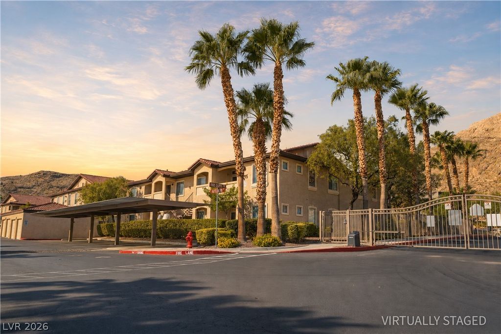 3395 Cactus Shadow Street 101, Las Vegas, NV 89129 — photo 2