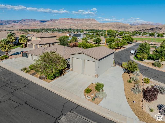 968 N 300 W, Hurricane, UT 84737