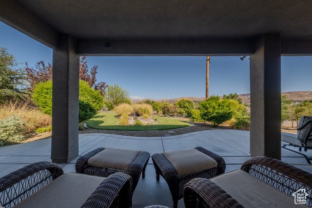 968 N 300 W, Hurricane, UT 84737