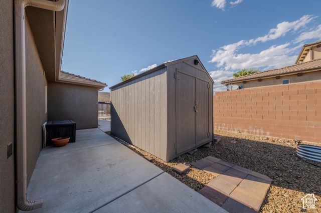 968 N 300 W, Hurricane, UT 84737