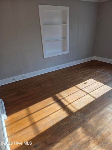 1311 Howard Street, Kinston, NC 28501