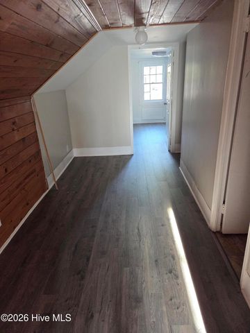 1311 Howard Street, Kinston, NC 28501